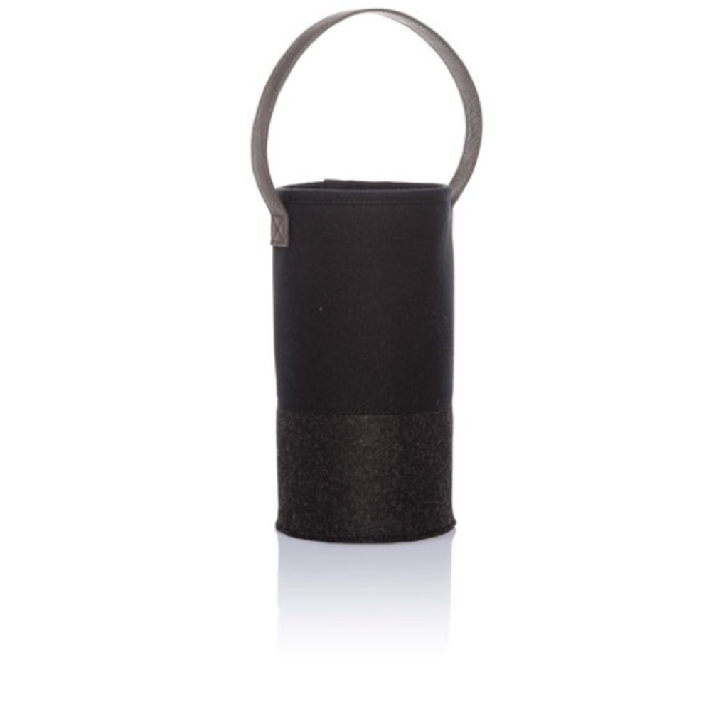 Felt Wine & Gift Bag - Black with Brushed Graphite